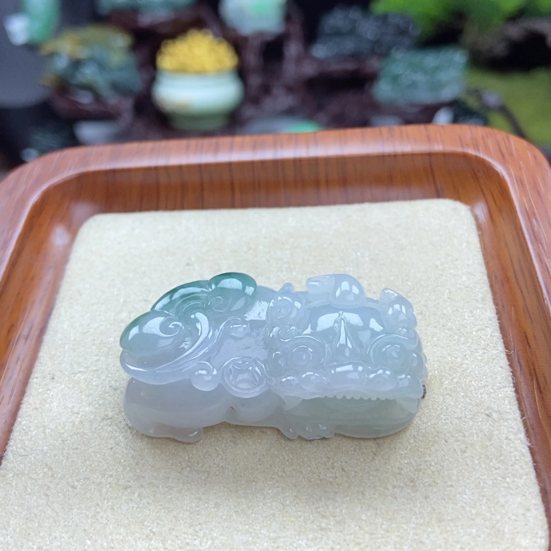 颈饰未镶嵌翡翠A33 冰胶飘花霸王貔貅