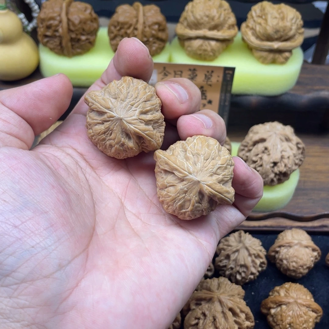 吊坠文玩核桃铁锤