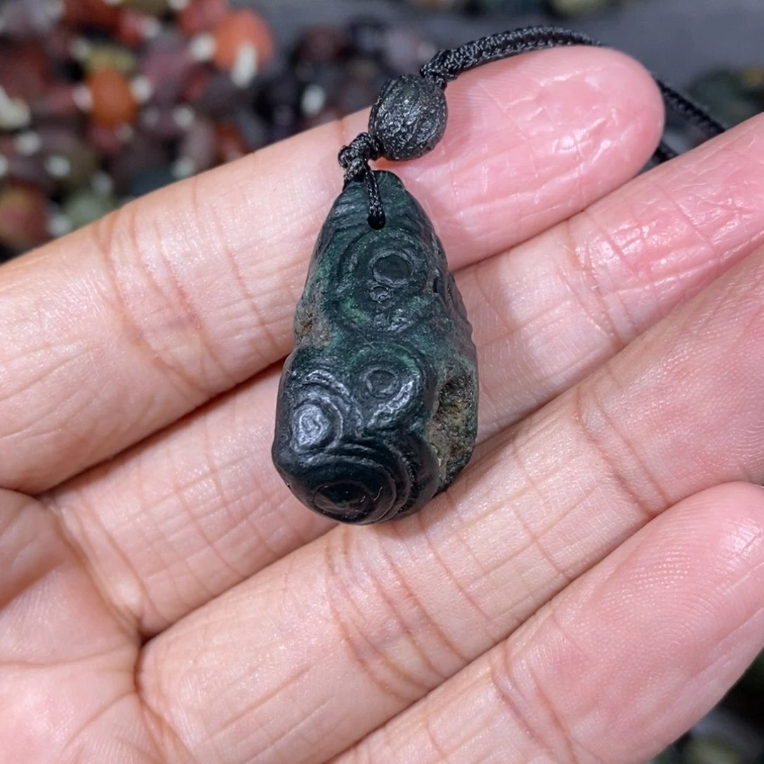 未镶嵌玛瑙/玉髓珠宝奇石