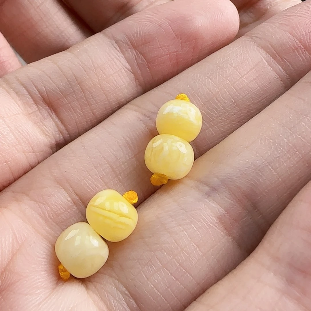 未镶嵌琥珀珠宝奇石多样性发其一