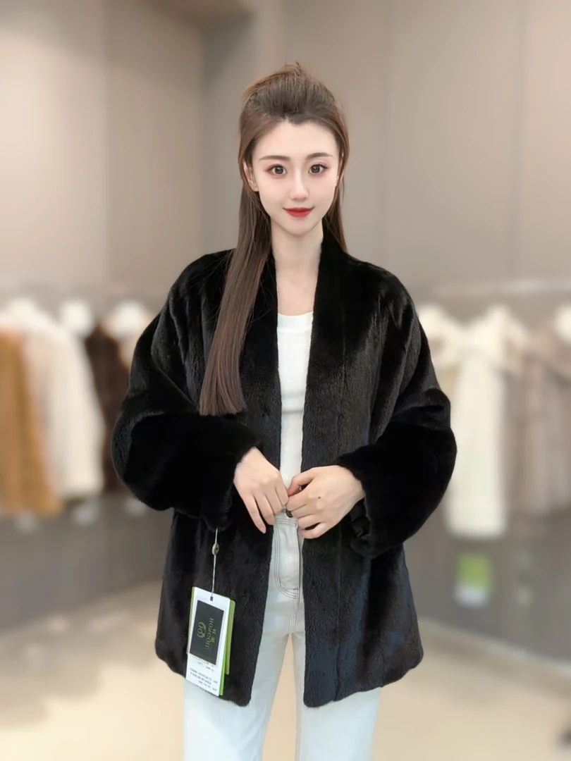 新款 宝嘉美 母貂 极简风 水貂皮草外套