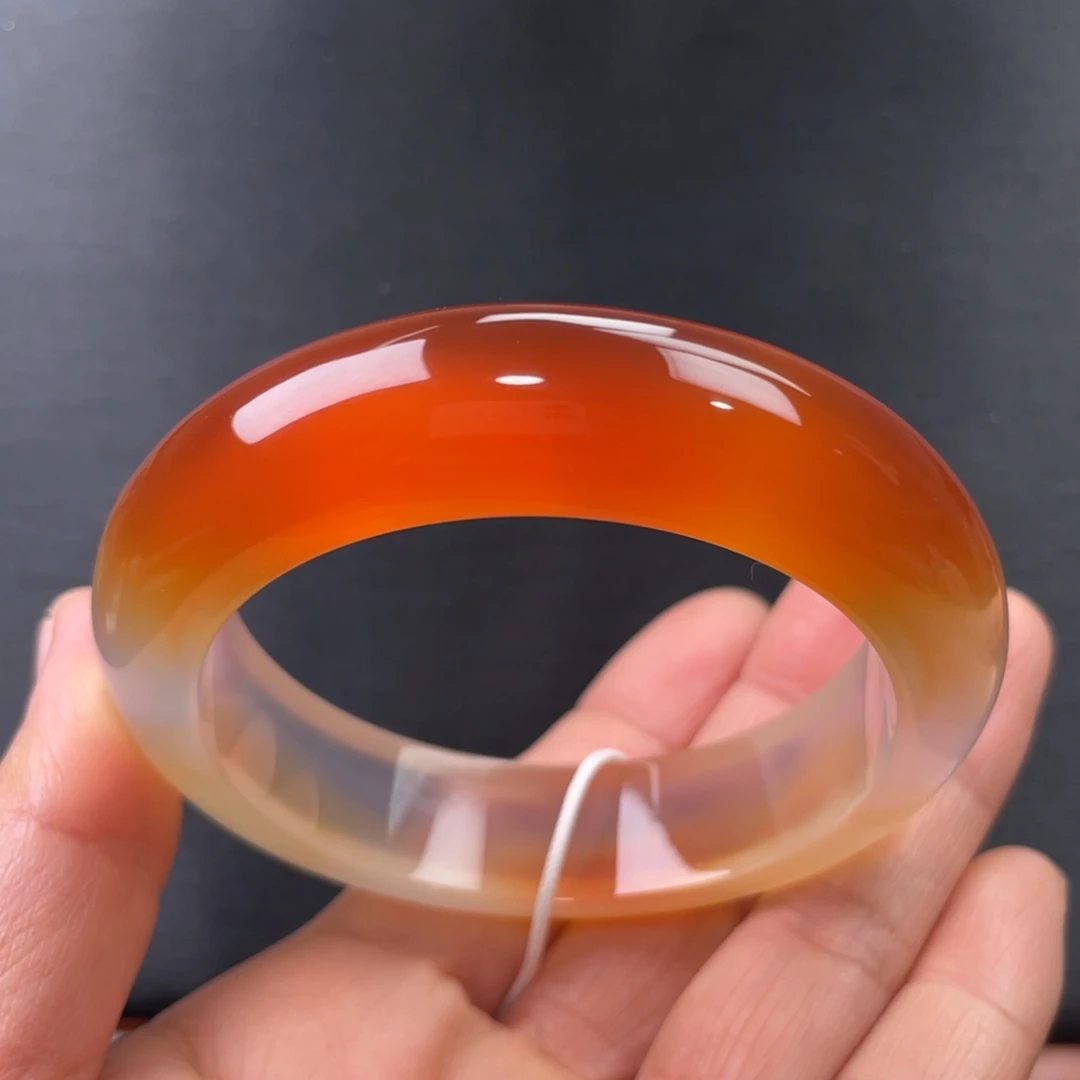 玛瑙/玉髓未镶嵌手镯57圈