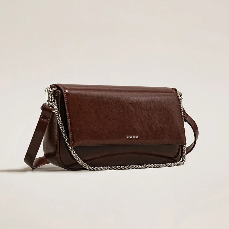 【TT Studio】SK-82690-焦糖棕 RAIN.CUN时尚简约腋下斜跨女包