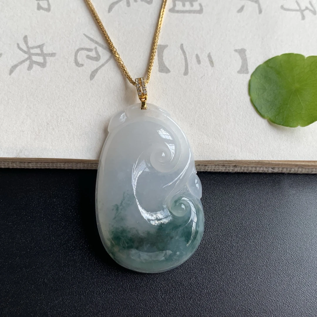 纯天然缅甸翡翠《如意》气质精美飘绿镶嵌