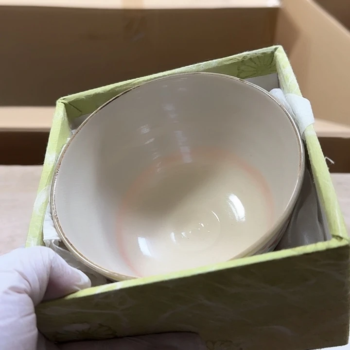 瓷片凯*哈哈哈哈哈哈哈哈