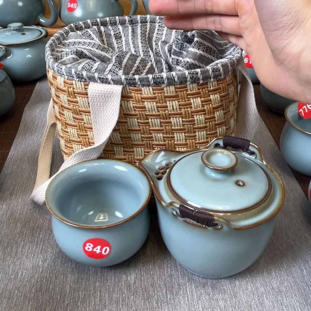 瓷片小微瑕。。。。。。。。。。。