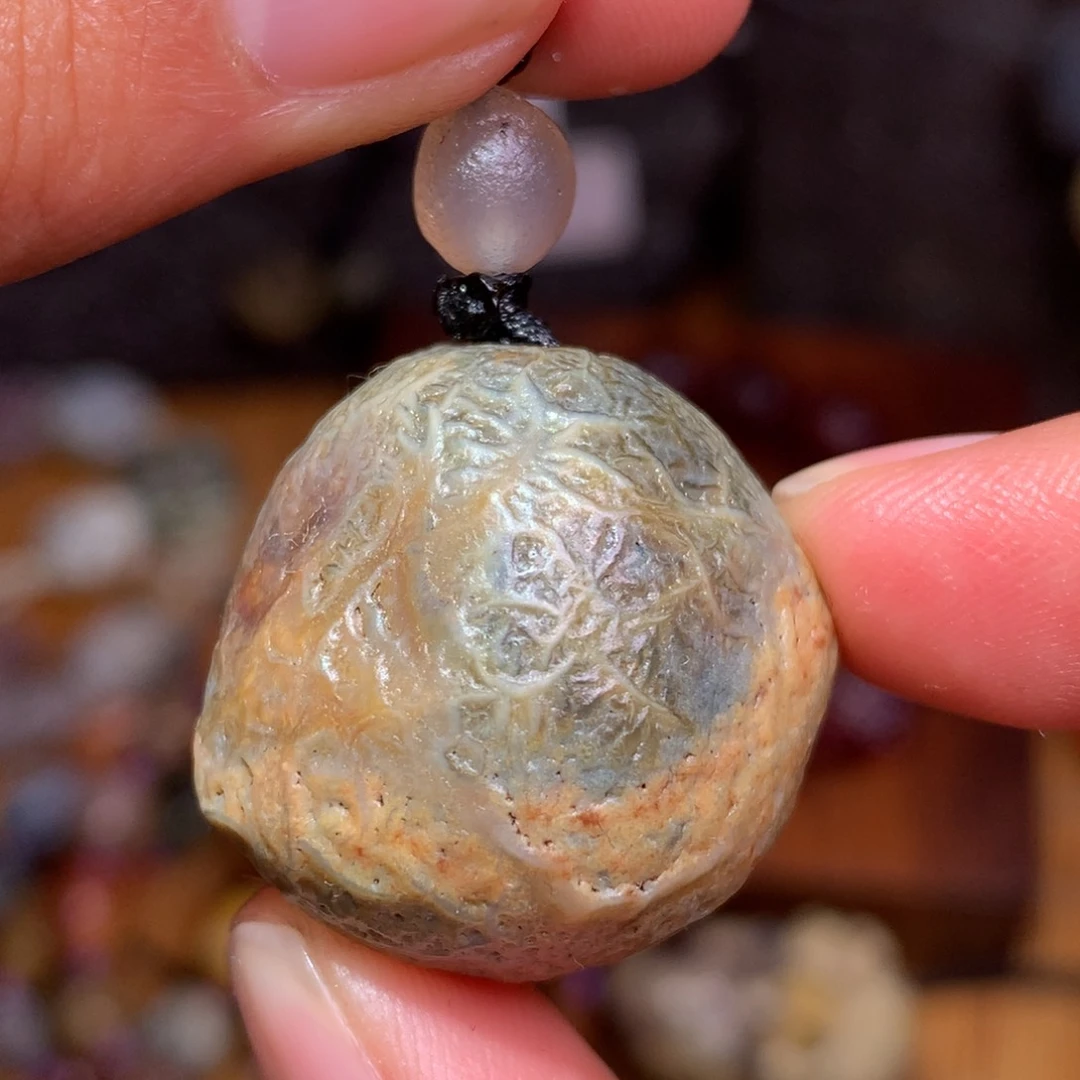 未镶嵌玛瑙/玉髓珠宝半成品