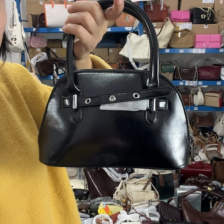 猪剖层皮革朵*健健康康平平安安