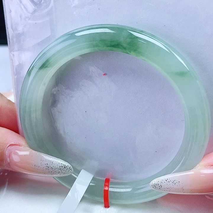 翡翠未镶嵌手镯51圈