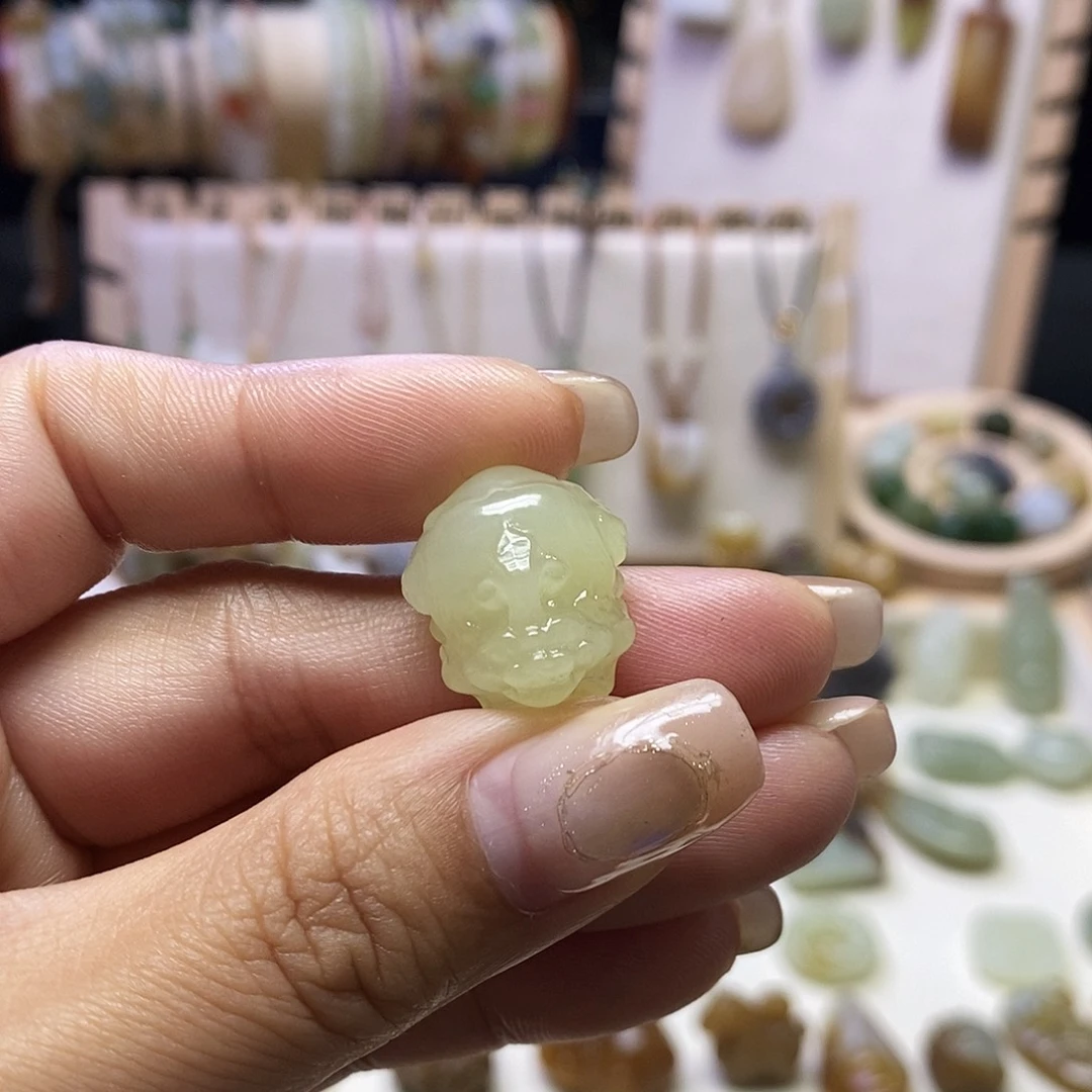 颈饰未镶嵌和田玉就*米