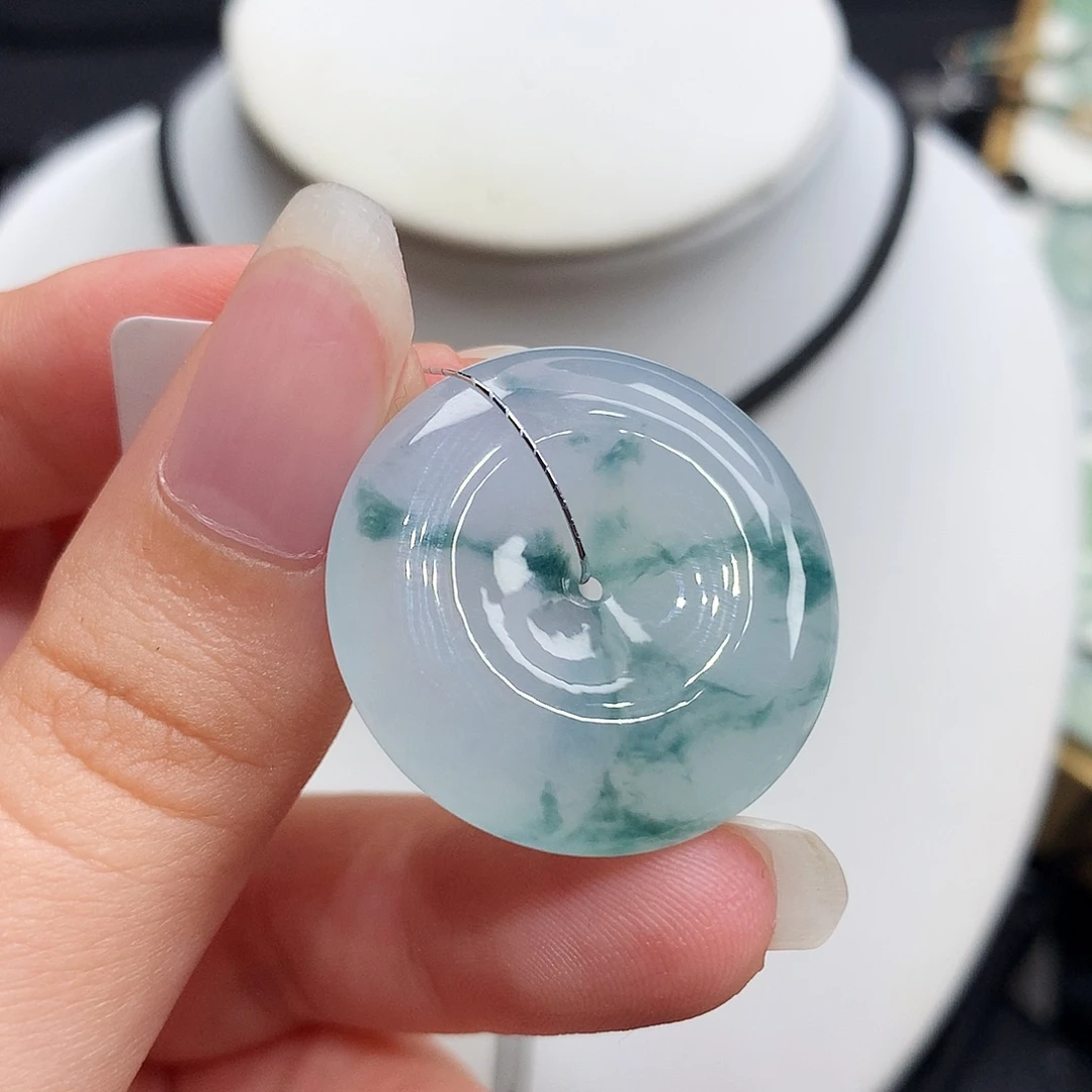 翡翠未镶嵌胸饰翡翠110，27.2/6.1