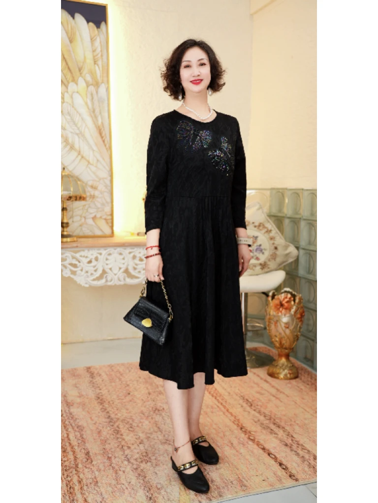 【古典雕花】秋冬显瘦时尚洋气百搭气质休闲黑色长袖连衣裙#21C636