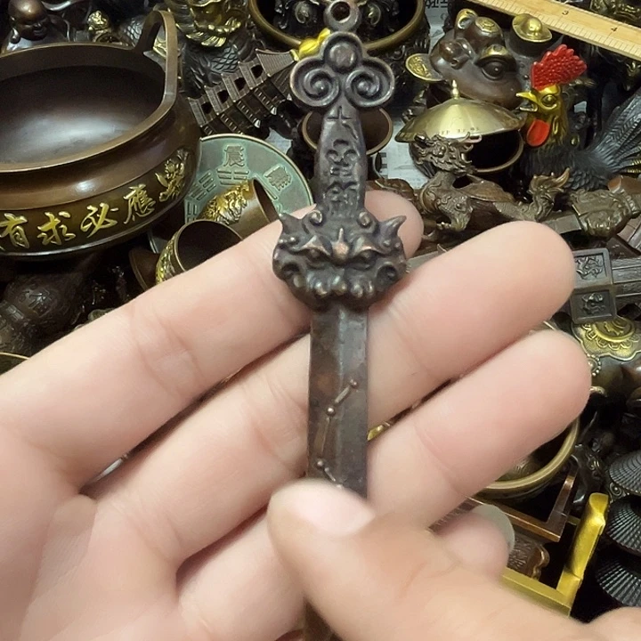 顺顺利利，铜器摆件