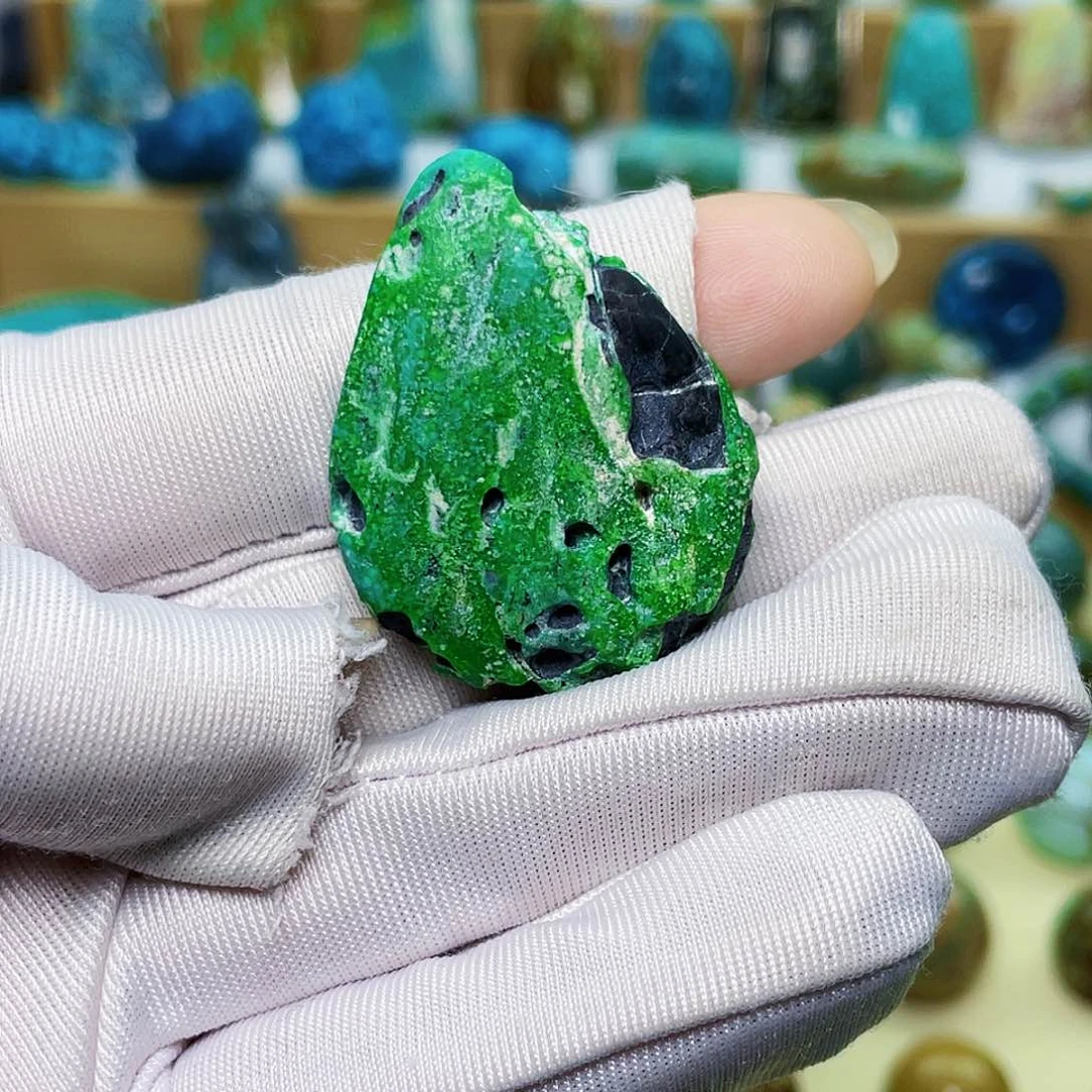 未镶嵌绿松石珠宝奇石