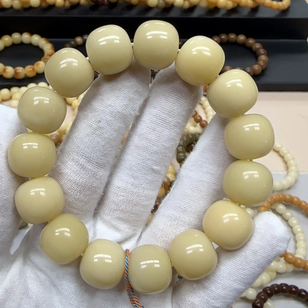 菩提根/象牙果手串15*16 微瑕 5年