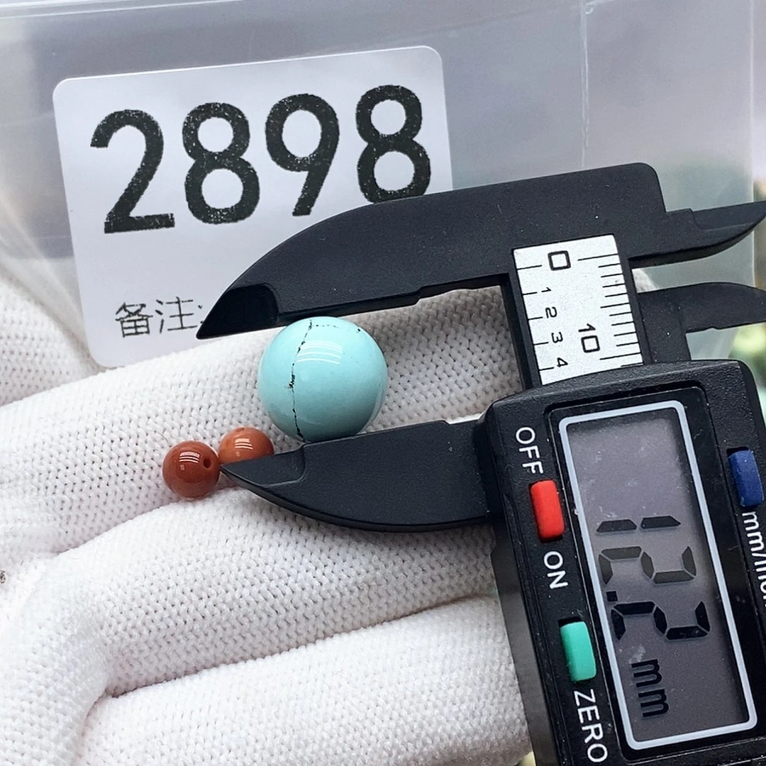 颈饰未镶嵌南红玛瑙