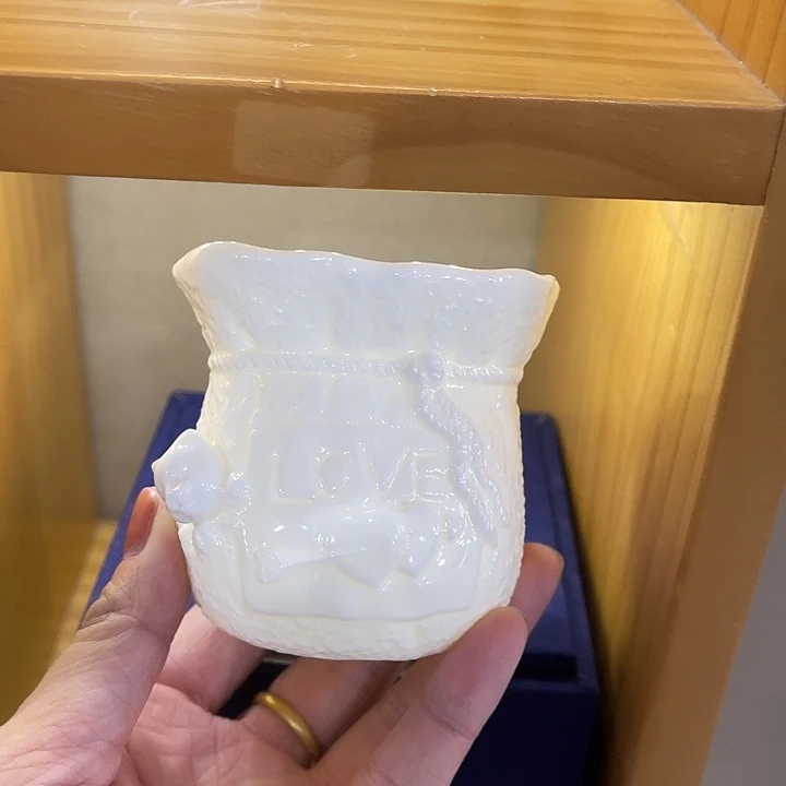 福利待遇多多哦哦哦