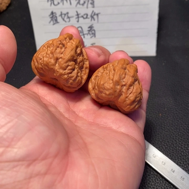 文玩核桃吊坠嘟**嘟00000068