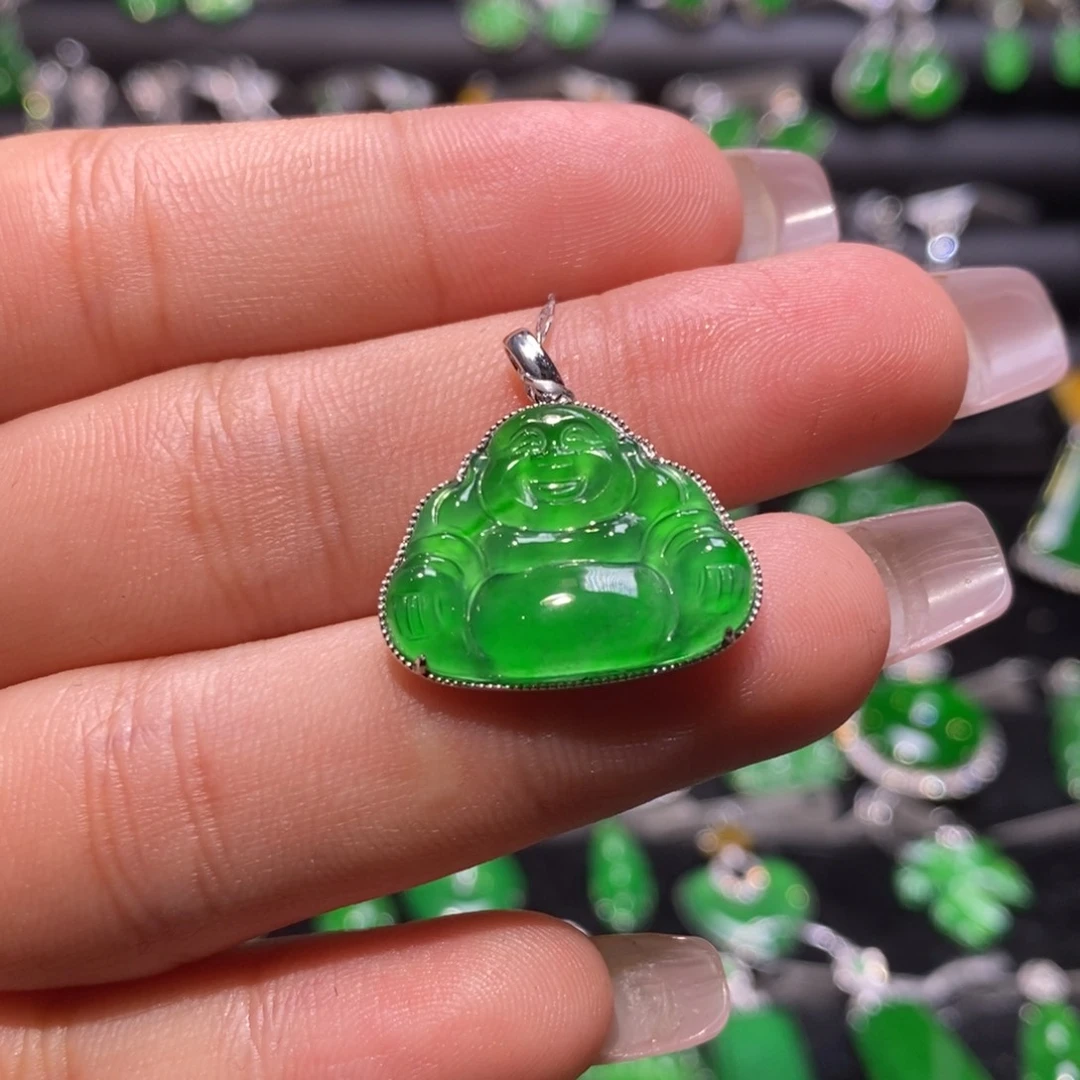 翡翠颈饰18K金镶嵌天然翡翠