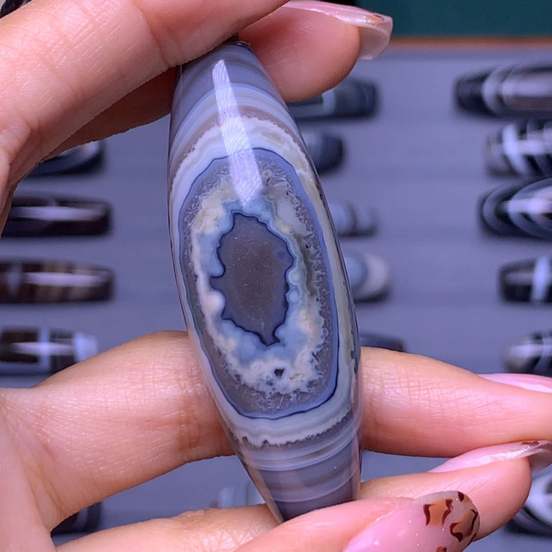 未镶嵌颈饰玛瑙/玉髓明****翼