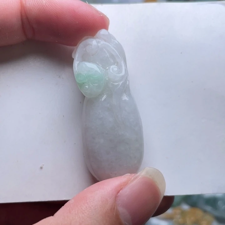 翡翠未镶嵌吊坠(不含链)翡翠