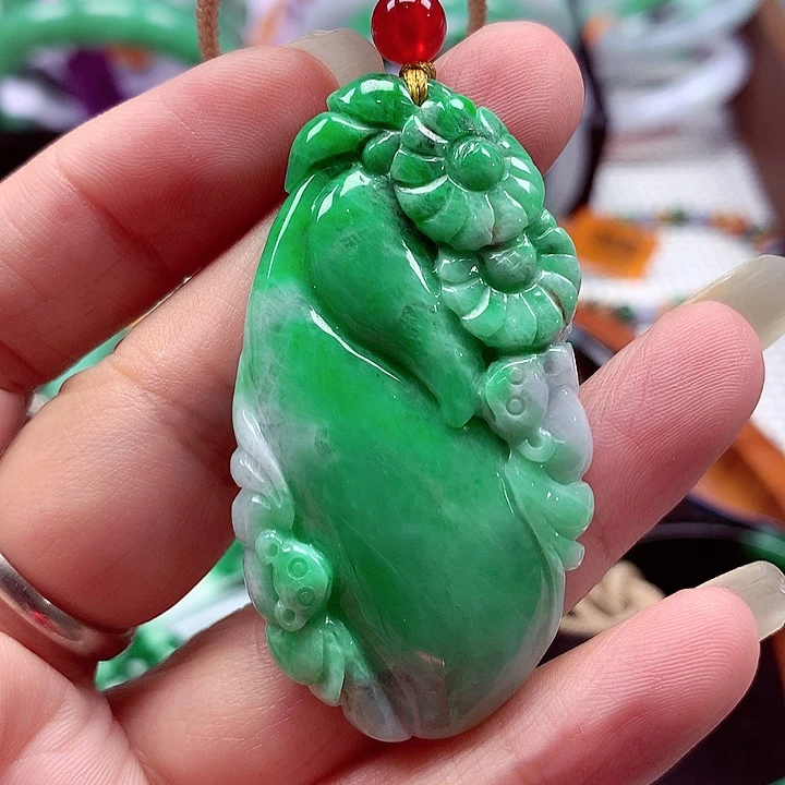 颈饰未镶嵌翡翠翡翠