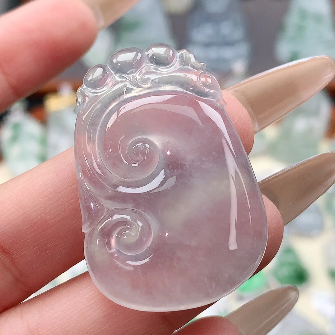 颈饰未镶嵌翡翠如意