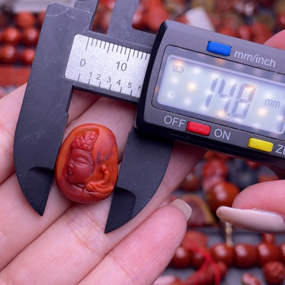 未镶嵌配饰南红玛瑙