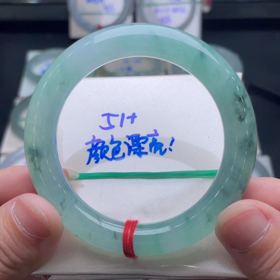 翡翠未镶嵌手镯翡翠手镯11