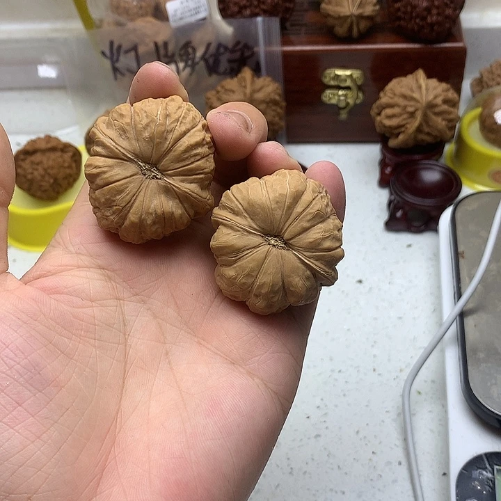 S***-文玩核桃吊坠南瓜