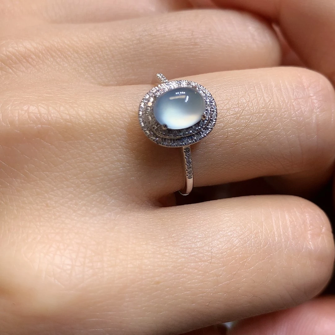 翡翠戒指18K金镶嵌戒指