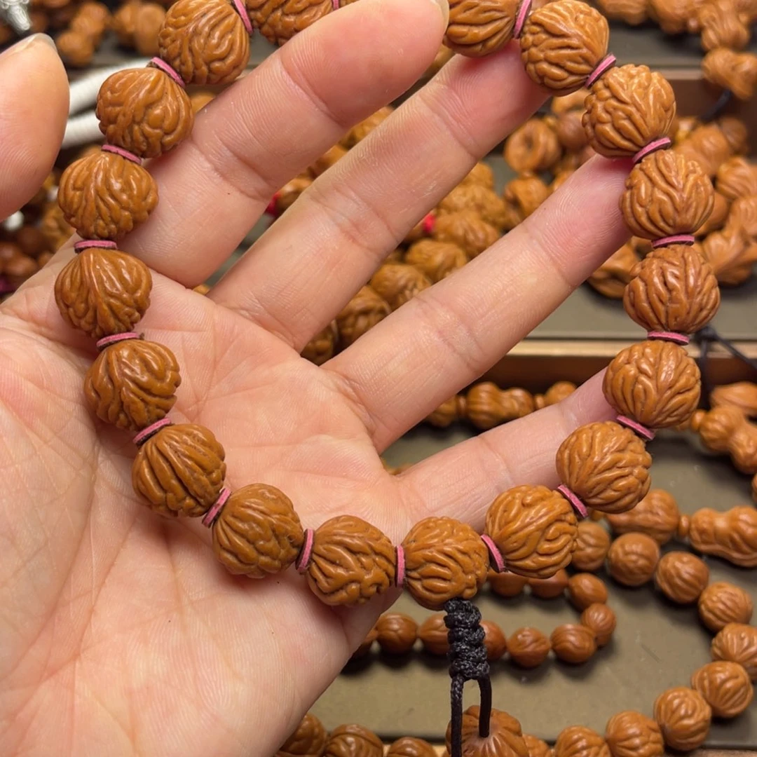 桃核手串龙纹桃核3