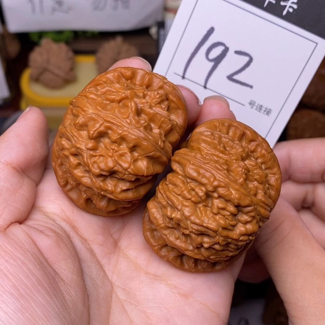 把件文玩核桃192闷尖白狮子头4.8