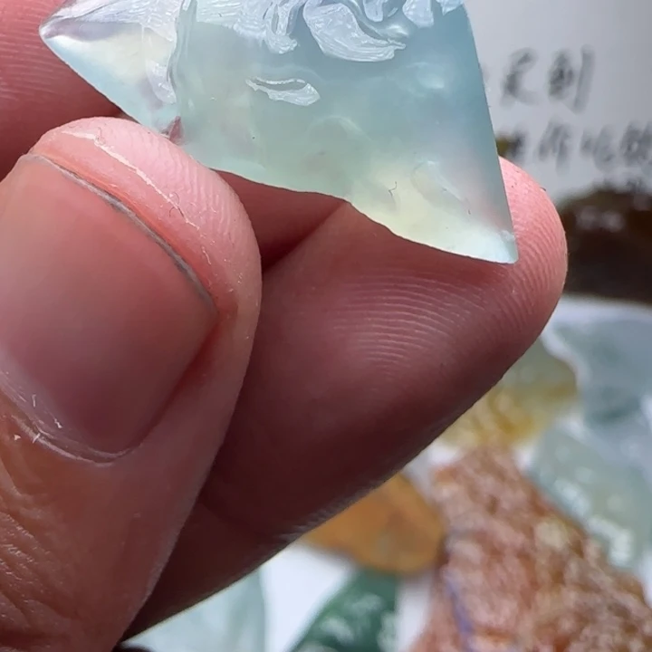 定制翡翠未镶嵌不包工