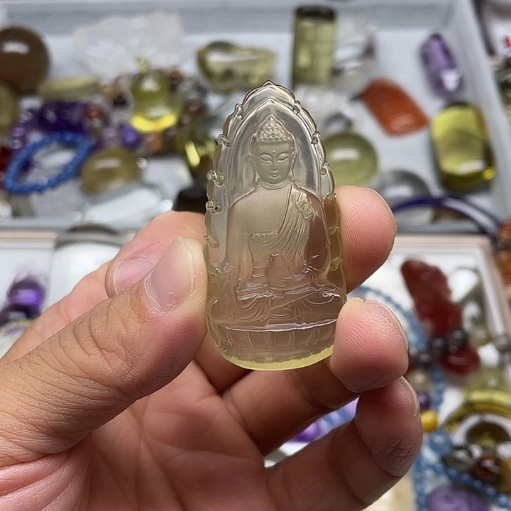 颈饰未镶嵌水晶药师佛