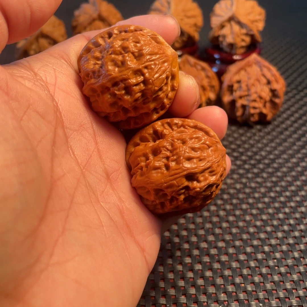 文玩核桃吊坠35野狼