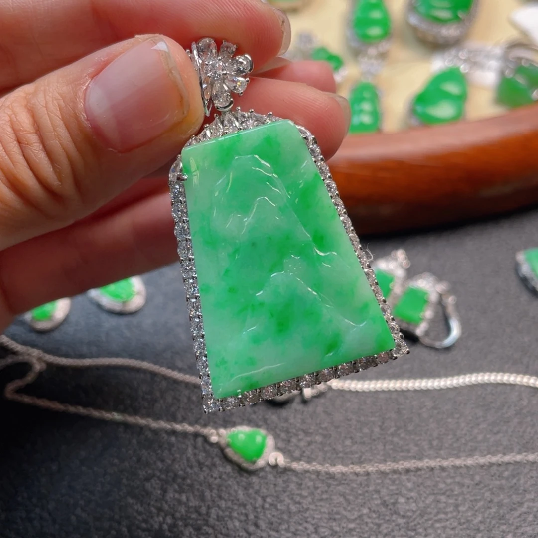 翡翠吊坠(不含链)银S925镶嵌