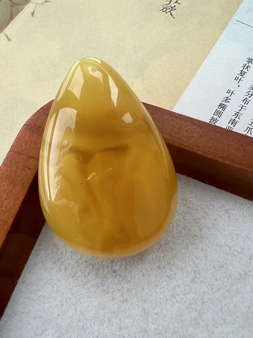 天然原矿蜜蜡水滴吊坠挂件「微瑕」