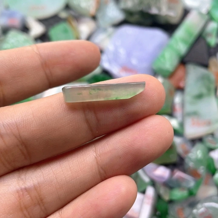 定制翡翠未镶嵌天然翡翠