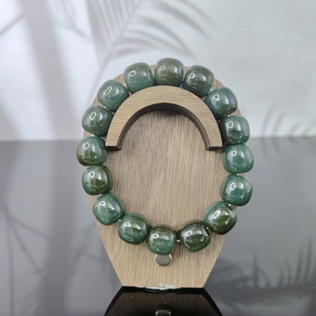 H和田玉桶珠手串（卡14）3497