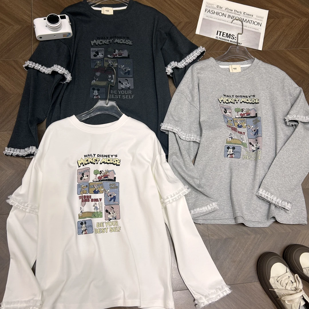 “经典米奇”卡通图案袖口蕾丝花边圆领软糯糯打底衫