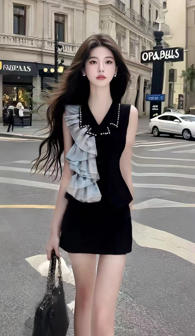 轻奢优雅知性风V领修身收腰无袖千金风连衣裙小众高级氛围感女装