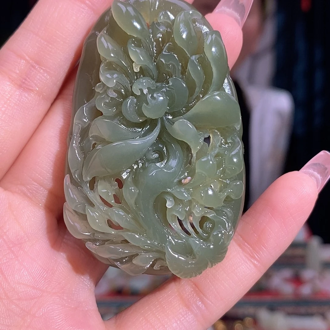 颈饰未镶嵌和田玉