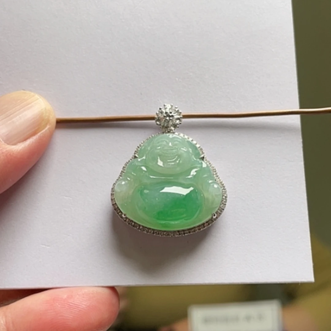 【闪购商品】吊坠(不含链)18K金镶嵌翡翠