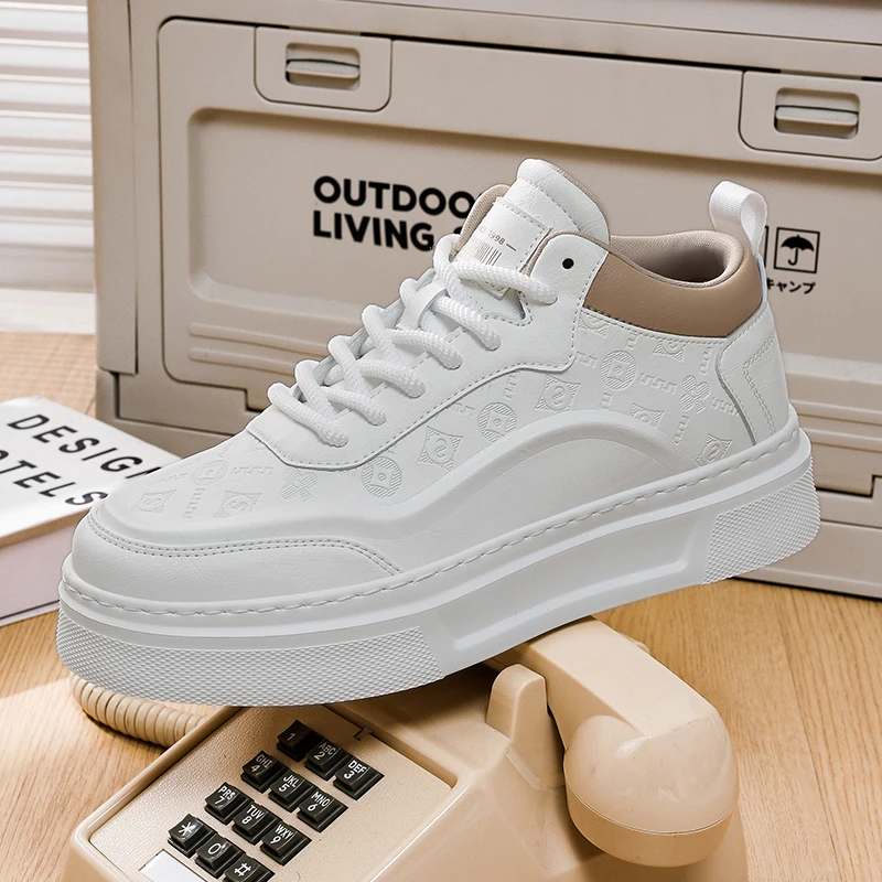 白小强秋冬新款男士厚底小白鞋时尚百搭潮鞋防滑耐磨两色板鞋