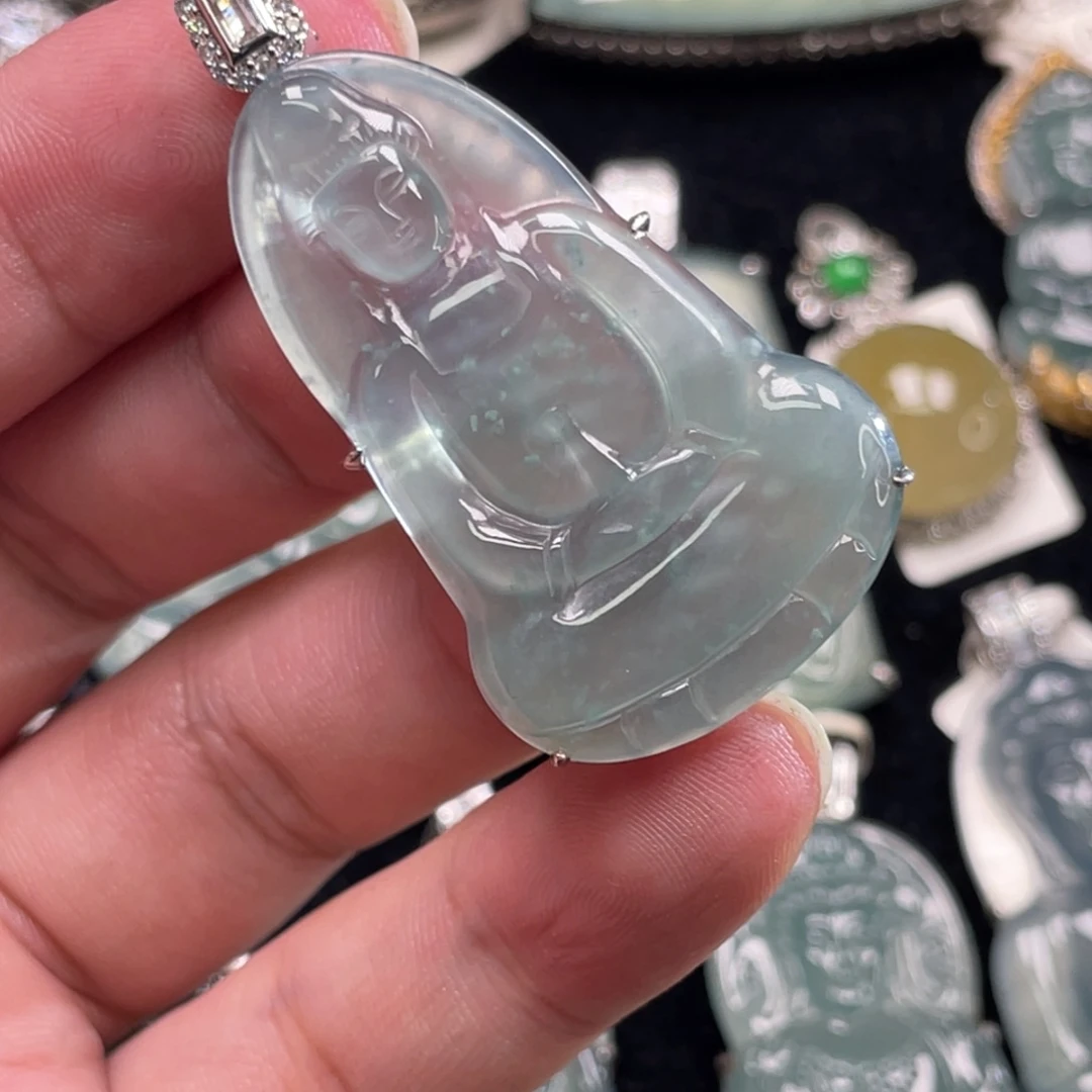 翡翠未镶嵌颈饰6，