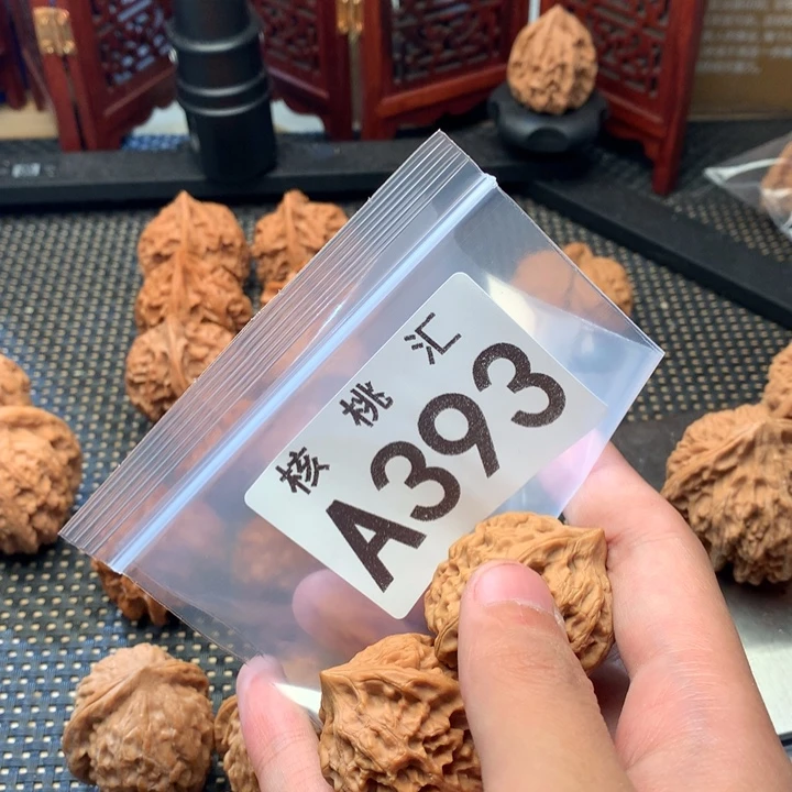 吊坠文玩核桃龙纹