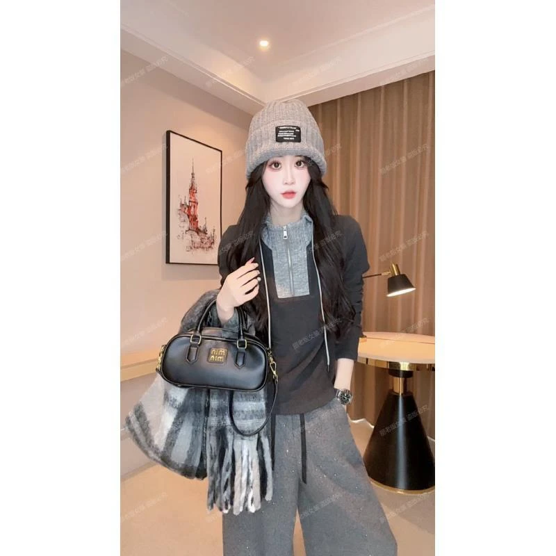 Wu【半领浅灰】单件显瘦拼接休闲气质长袖内搭时尚宽松设计感绒衫