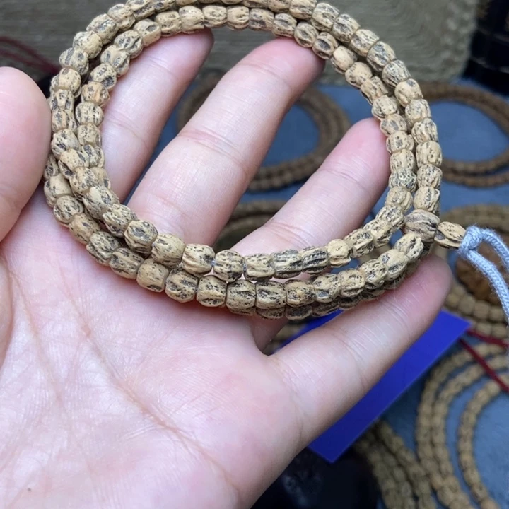 【闪购商品】吊坠柏香籽/百香籽