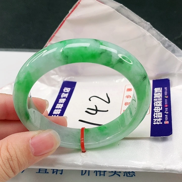 未镶嵌手镯翡翠翡翠